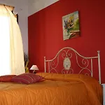 Bed & Breakfast Tra I Due Mari 2*