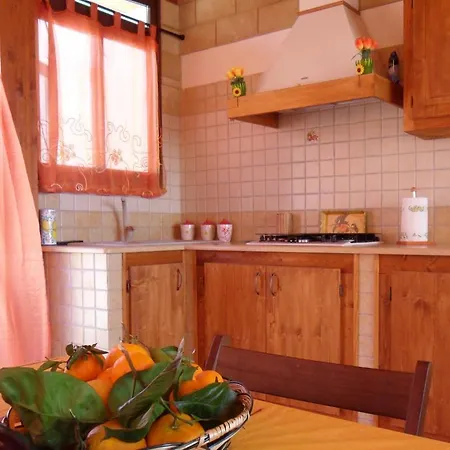 Bed and Breakfast Tra I Due Mari 2*