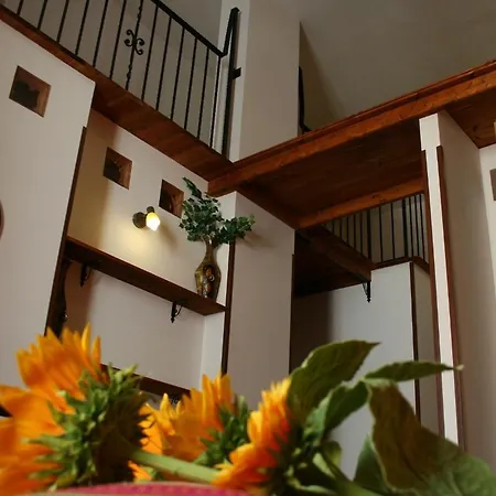 לינה וארוחת בוקר Tra I Due Mari