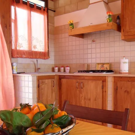 Bed & Breakfast Tra I Due Mari 2*