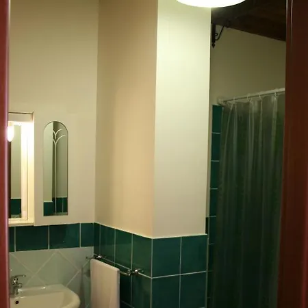 Tra I Due Mari לינה וארוחת בוקר 2*