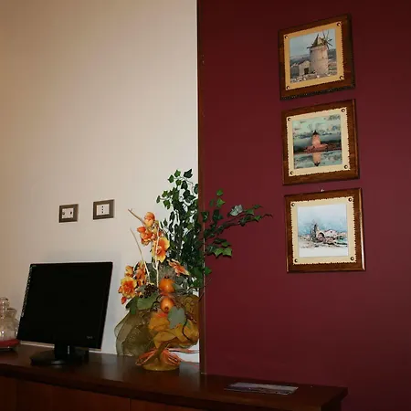 לינה וארוחת בוקר Tra I Due Mari