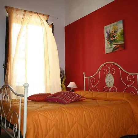 לינה וארוחת בוקר Tra I Due Mari