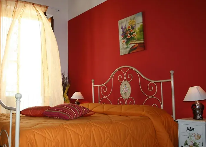 Oda ve Kahvaltı Tra I Due Mari 2*