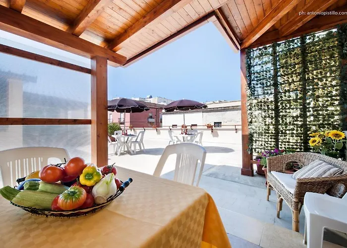 Oda ve Kahvaltı Tra I Due Mari