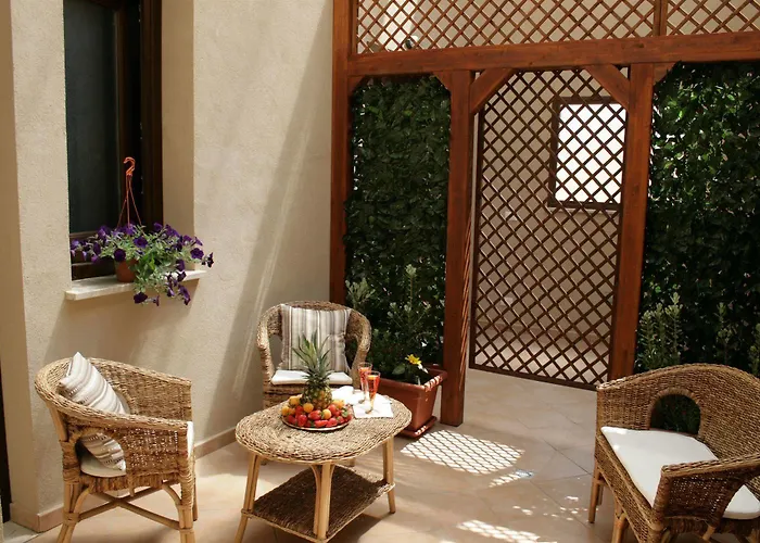 Oda ve Kahvaltı Tra I Due Mari 2*